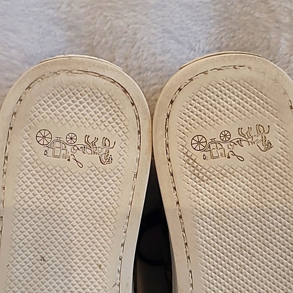 Coach shoes 8.5 - Picture 5 of 10